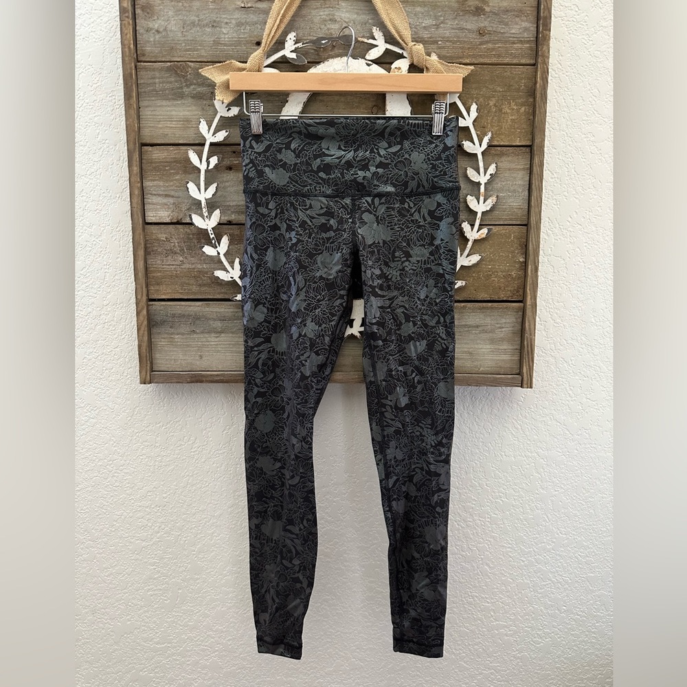 Lululemon Wunder Under High-Rise Tight Logo Flourish Black Iridescent Foil sz 8